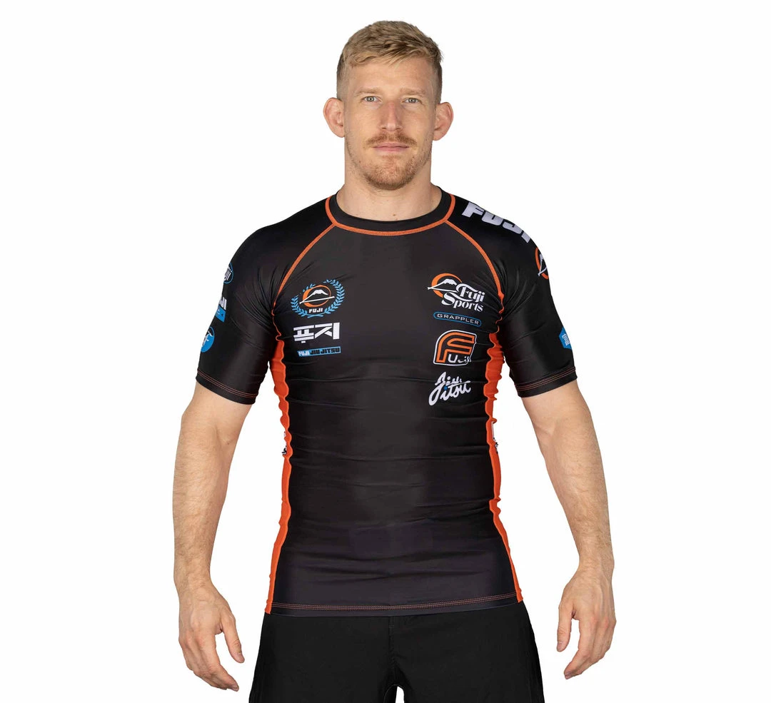 Blowout XTR Extreme Short Sleeve Rashguard Black Outlet 2 Blowout XTR Extreme Short Sleeve Rashguard Black Outlet