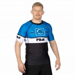 Blowout Classic Short Sleeve Rashguard Blue