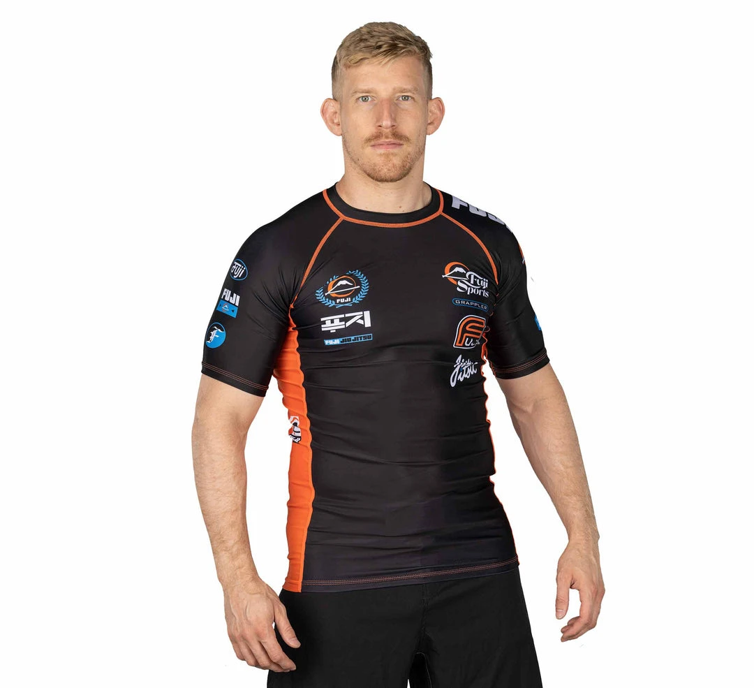 Blowout XTR Extreme Short Sleeve Rashguard Black Outlet 3 Blowout XTR Extreme Short Sleeve Rashguard Black Outlet