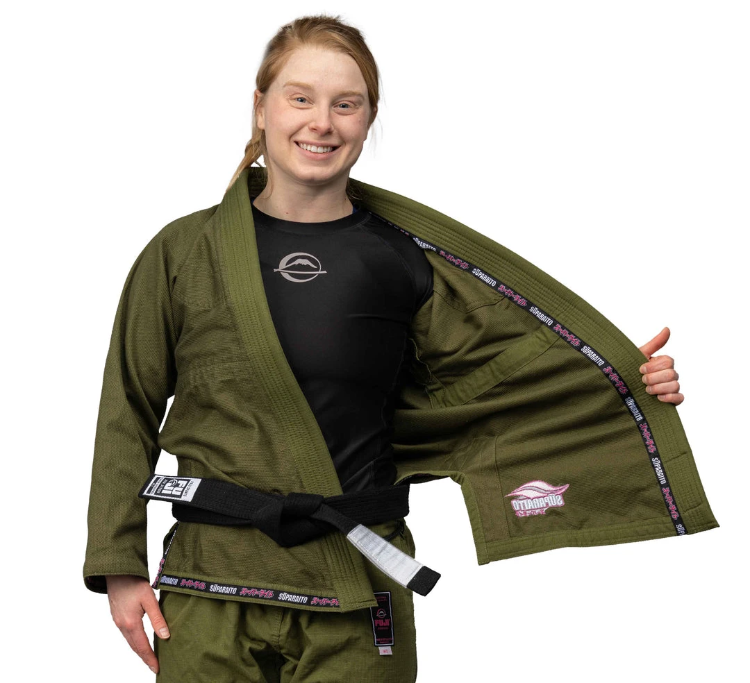 Deelux Jiu Jitsu Suparaito Women's BJJ Gi Military Green And Pink Deelux Jiu Jitsu Suparaito Women's BJJ Gi Military Green And Pink