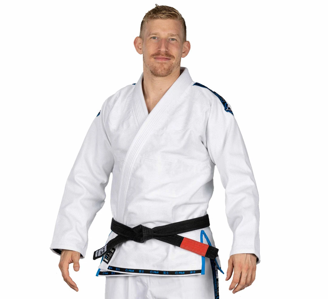 Deelux Kassen 3.0 BJJ Gi White/Blue 3 Deelux Kassen 3.0 BJJ Gi White/Blue