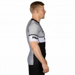 Blowout Classic Short Sleeve Rashguard Grey