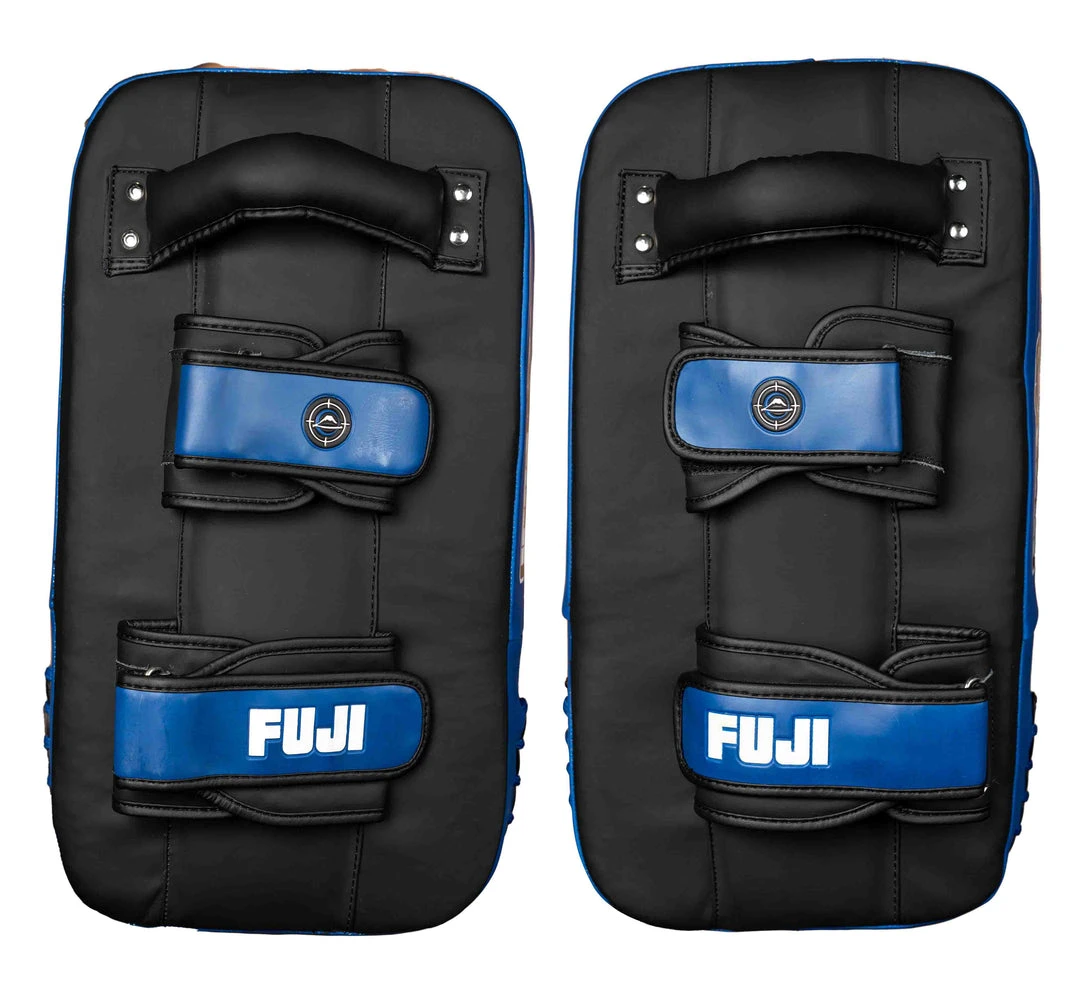 Deelux MMA Precision Striking Thai Pads 2 Deelux MMA Precision Striking Thai Pads