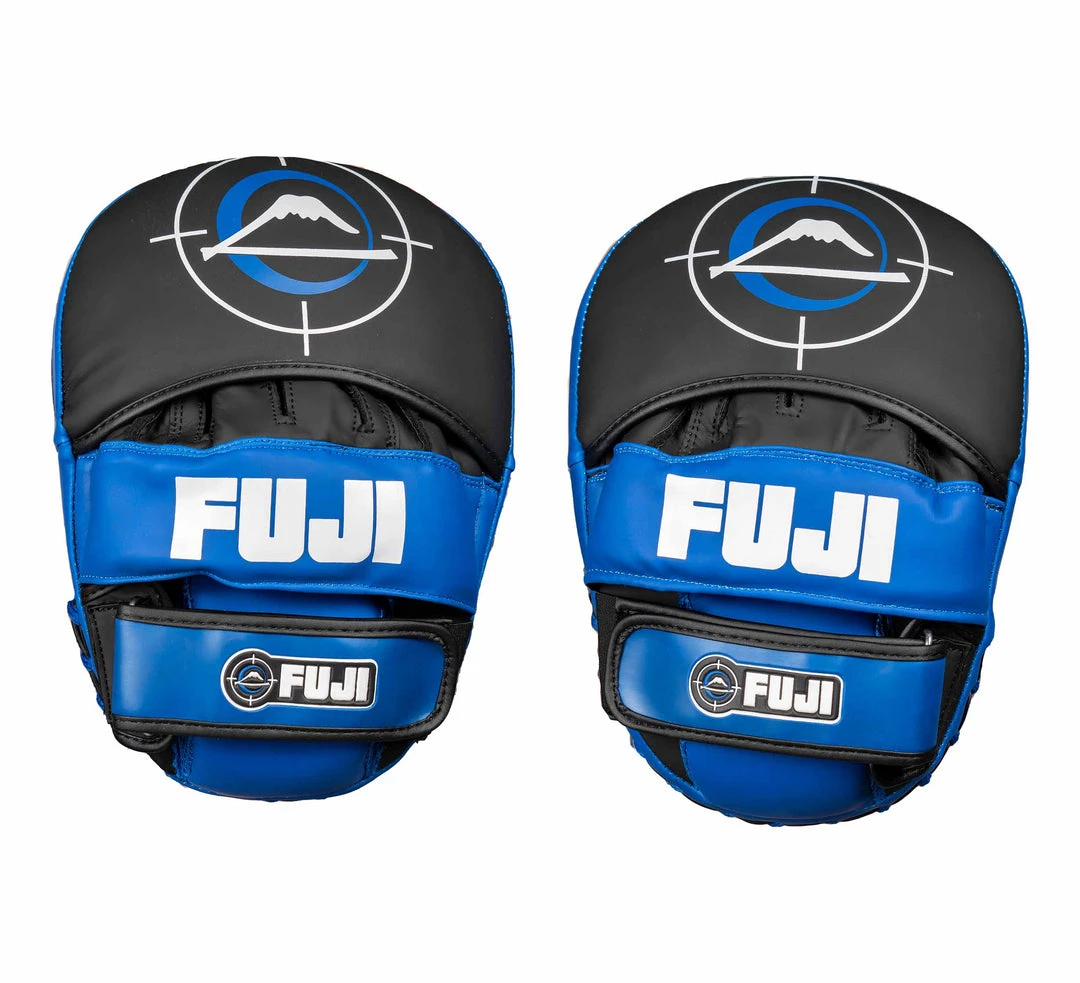 Deelux MMA Precision Striking Focus Mitts 4 Deelux MMA Precision Striking Focus Mitts